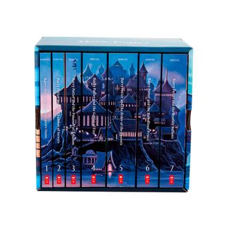 special-edition-harry-potter-paperback-box-set-1-9780545596275