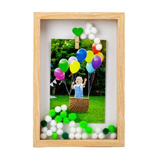 portarretrato-24-x-16-4-cm-mdf-con-pompones-verde-y-blanco-7701016702997