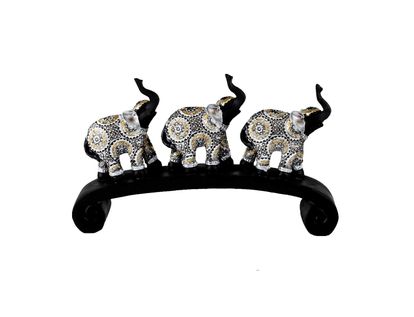 figura-familia-de-elefante-con-mandalas-negras-blancas-y-doradas-15-x-23-5-cm-7701016739184