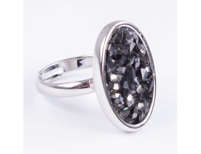 anillo-plateado-con-piedras-negras-7701016875509