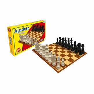 ajedrez-clasico-673512046
