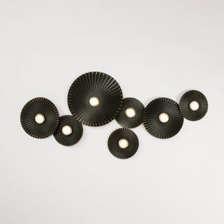 adorno-de-pared-metalico-de-74-x-33-cm-circulos-negros-con-borde-dorado-7701016135771