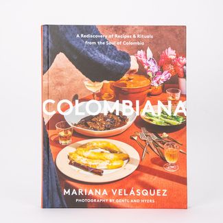 colombiana-9780063019430