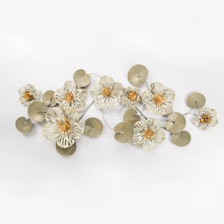 adorno-de-pared-metalico-de-69-x-162-5-cm-con-flores-y-hojas-nenufar-gris-y-dorado-7701016159432